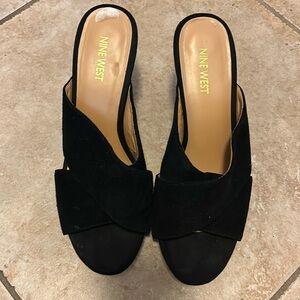 Nine west. Cork and black. size 9. Worn once.